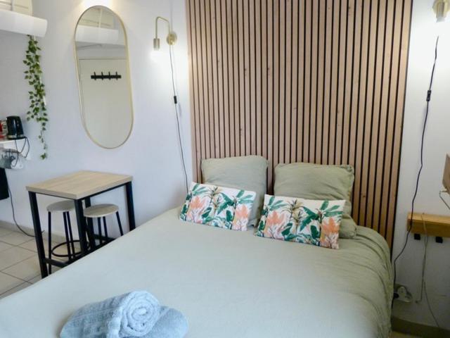Charmant Studio Le Clos D'Aix Parking Prive Gratuit Et Piscine Aix-en-Provence Ngoại thất bức ảnh